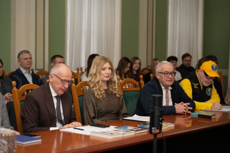 У Києві презентували перший арабомовний переклад «Лісової пісні» Лесі Українки